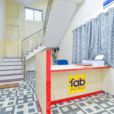Fabhotel Grand Embassy Индор Екстериор снимка